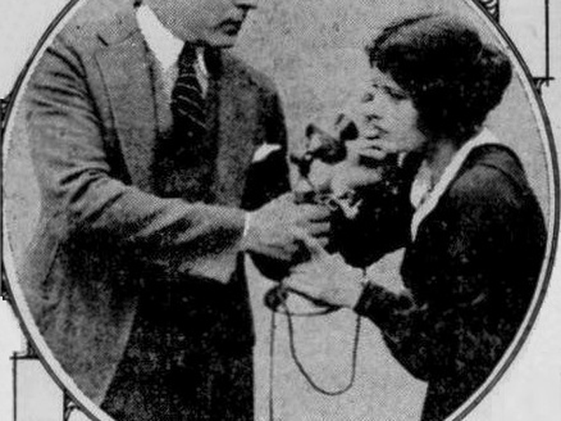 Foto 1 de First Love