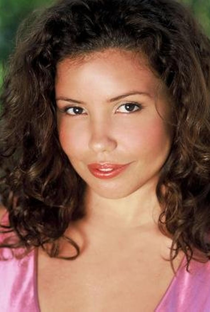 Justina Machado - Poster 1