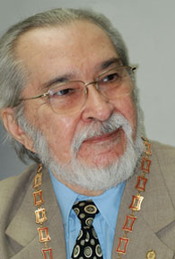 José Louzeiro