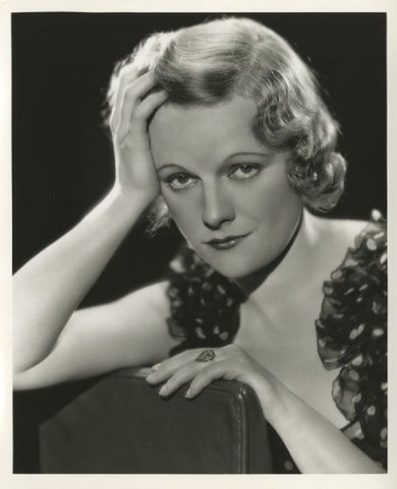 Adrianne Allen - Foto 1