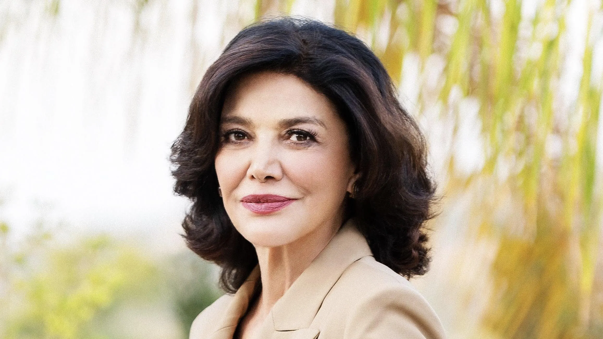 Shohreh Aghdashloo entra para 3ª temporada de A Roda do Tempo ...