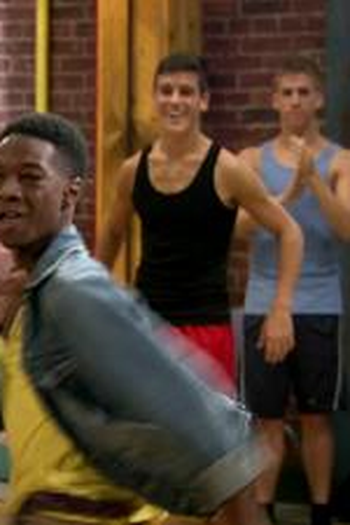 Poster de Episódio Get the Party Started (2013)