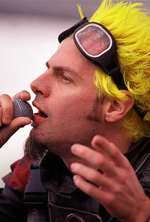 Spider One - Poster 6