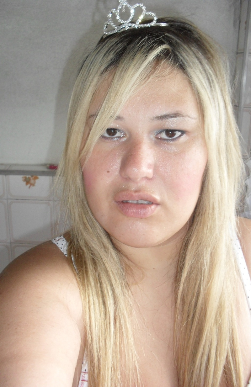 JULIANA RODRIGUES DE MOURA - Foto 1