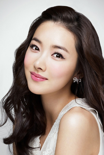 So Yi Hyun - Poster 2