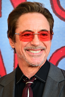 Robert Downey Jr. - Poster 1