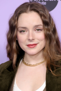 Madison Davenport - Poster / Capa / Cartaz - Oficial 3