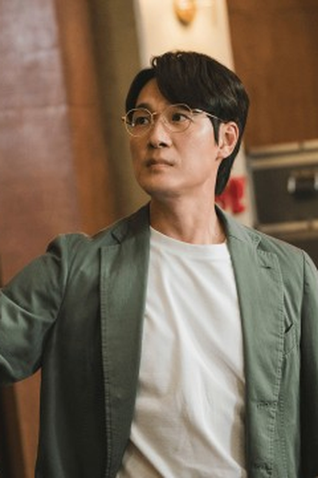 Poster de Episódio 10화 (2024)