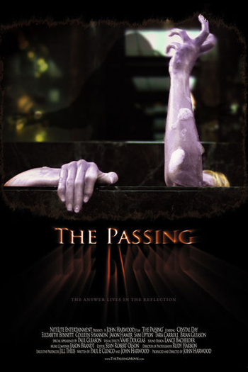 Poster de Filme The Passing (2011)