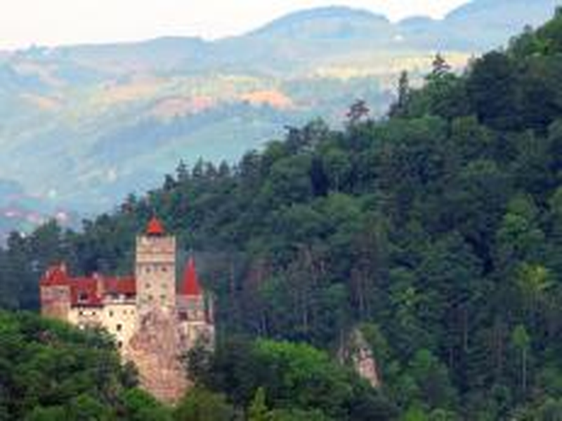 Foto 2 de Mistérios no Castelo