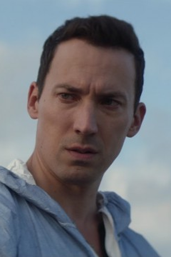 Poster de Episódio Betrayal (1) (2019)