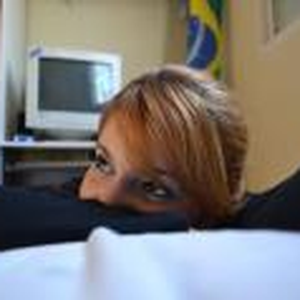Foto de perfil de Lívia Fuzzi