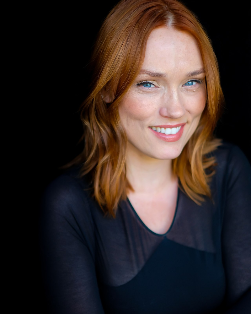 Clare Grant (II) - Foto 1