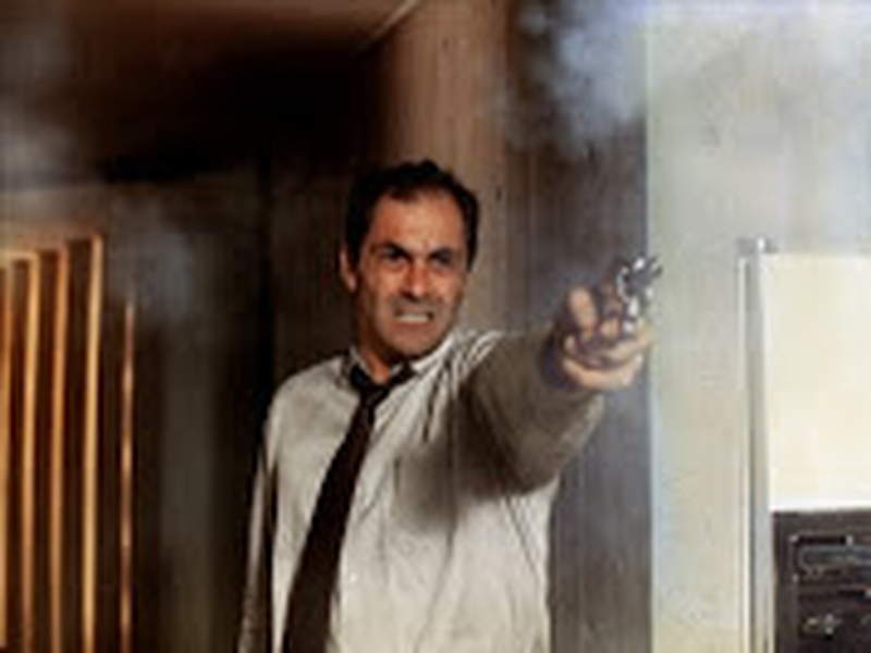 Foto 17 de Morte Num Domingo de Chuva