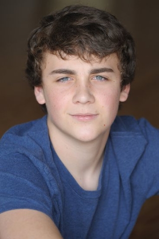 Ty Doran () | Artista | Filmow