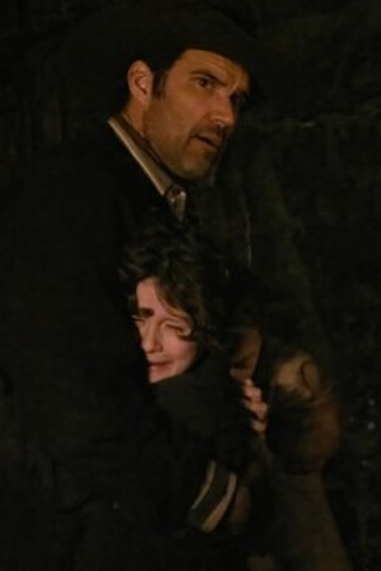 Poster de Episódio Finally Home (2026)