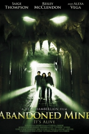  de Filme Mina Abandonada (2013)