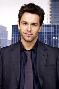 Julian Ovenden - Poster 1