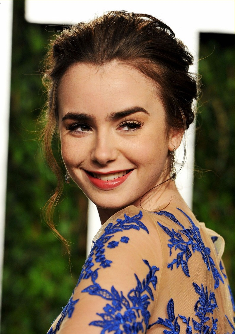 Lily Collins - Foto 26
