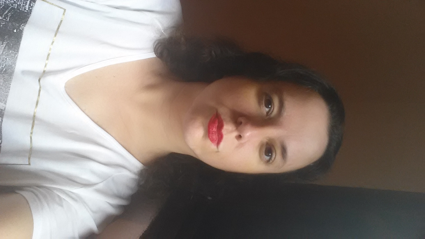 Ana Laura - Foto 1