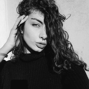 Foto de perfil de Amanda Cecília