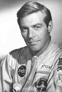 James Franciscus - Poster 1