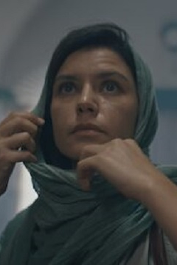 Poster de Episódio 6. Bölüm (2020)