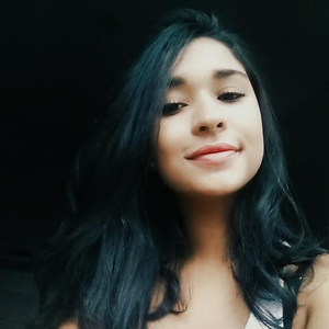 Foto de perfil de Cinthia Guedes Santiago