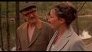 Trailer: The Royal Tenenbaums Trailer (2001)
