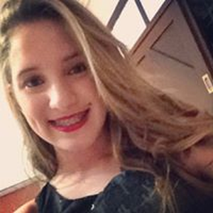 Foto de perfil de Júlia