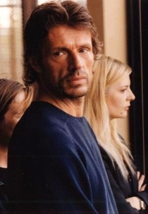 É Mais Fácil Um Camelo... (Il est plus facile pour un chameau...)