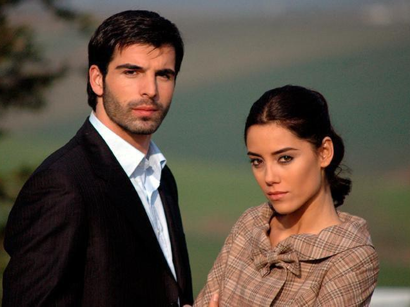 Foto 13 de Sila, Prisioneira do Amor