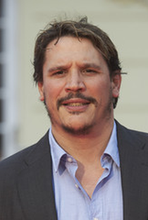 Sergio Peris-Mencheta - Poster 1