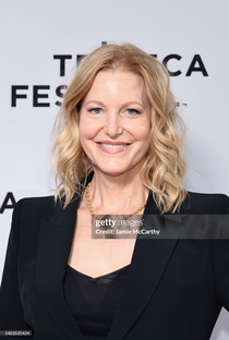 Anna Gunn - Poster 1