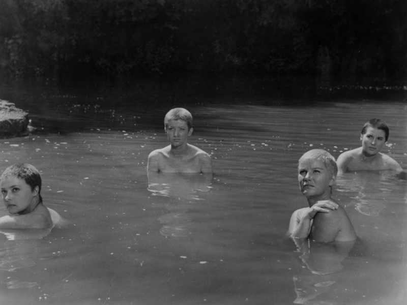 Foto 1 de Cinco Mulheres Marcadas