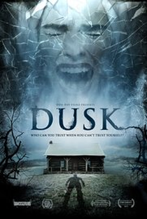 Dusk - Poster / Capa / Cartaz - Oficial 1