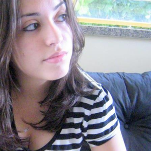 Foto de perfil de Flávia Costa