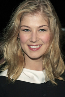 Rosamund Pike - Poster / Capa / Cartaz - Oficial 5