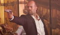 Jason Statham retorna em Assassino à Preço Fixo 2, mas não vai fazer Carga Explosiva 4