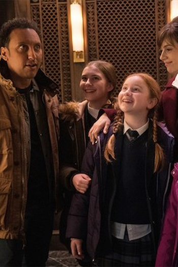 Poster de Episódio E Is for Elevator (2021)