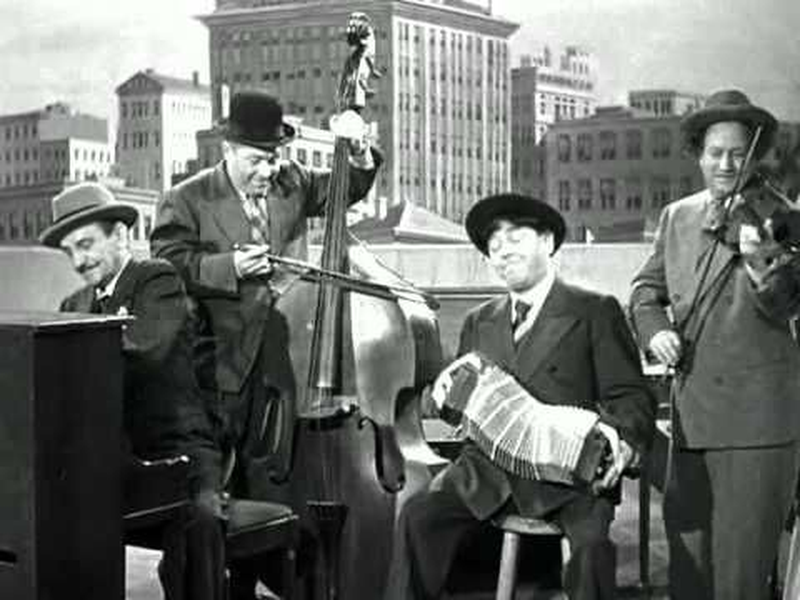 Foto 1 de Ao Compasso da Música