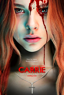 Carrie, a Estranha - Poster / Capa / Cartaz - Oficial 7