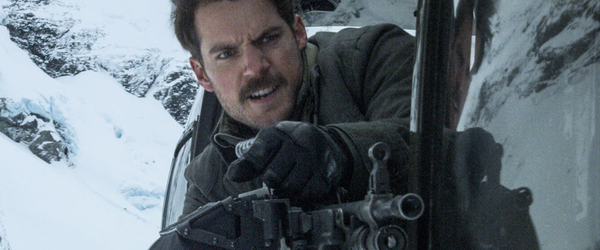 Trailer de Missão Impossível mostra confronto entre Tom Cruise e Henry Cavill
