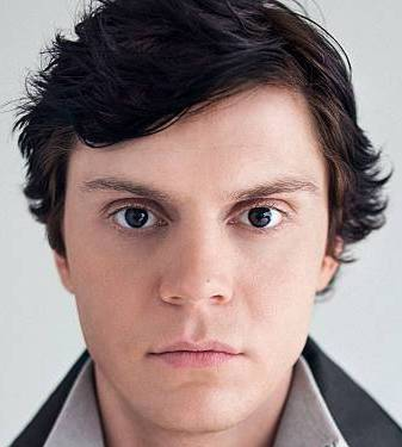 Evan Peters - Foto 10