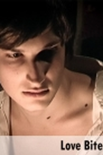  de Curta Love Bite (2008)