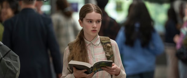 Carrie, a Estranha, de Mike Flanagan, ganha teaser e data de estreia