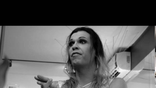 Trailer: Trailer Oficial - Mademoiselle do Rap (Filme)