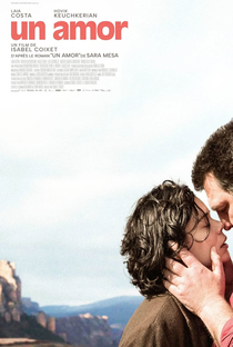 Um Amor - Poster / Capa / Cartaz - Oficial 2