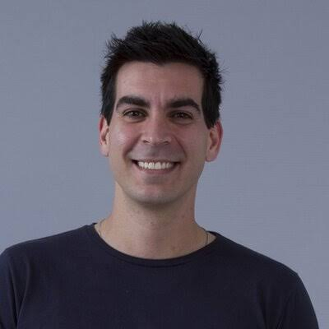 Fotos | Rodrigo Postigo | Artista | Filmow