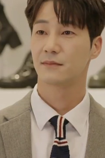 Poster de Episódio 30 회 (2022)
